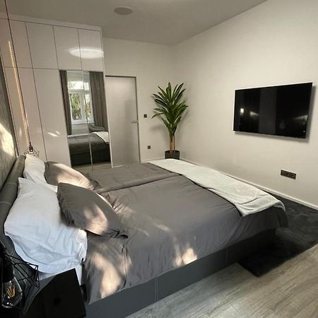 Apartman Tinea Ζάγκρεμπ Εξωτερικό φωτογραφία